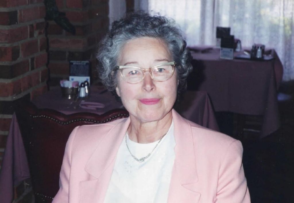 Charlotte Viola Lynch Profile Photo