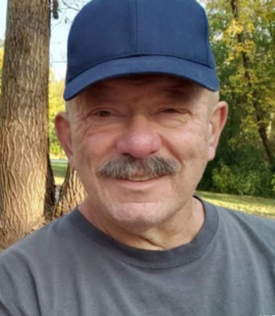 Larry Jones Profile Photo