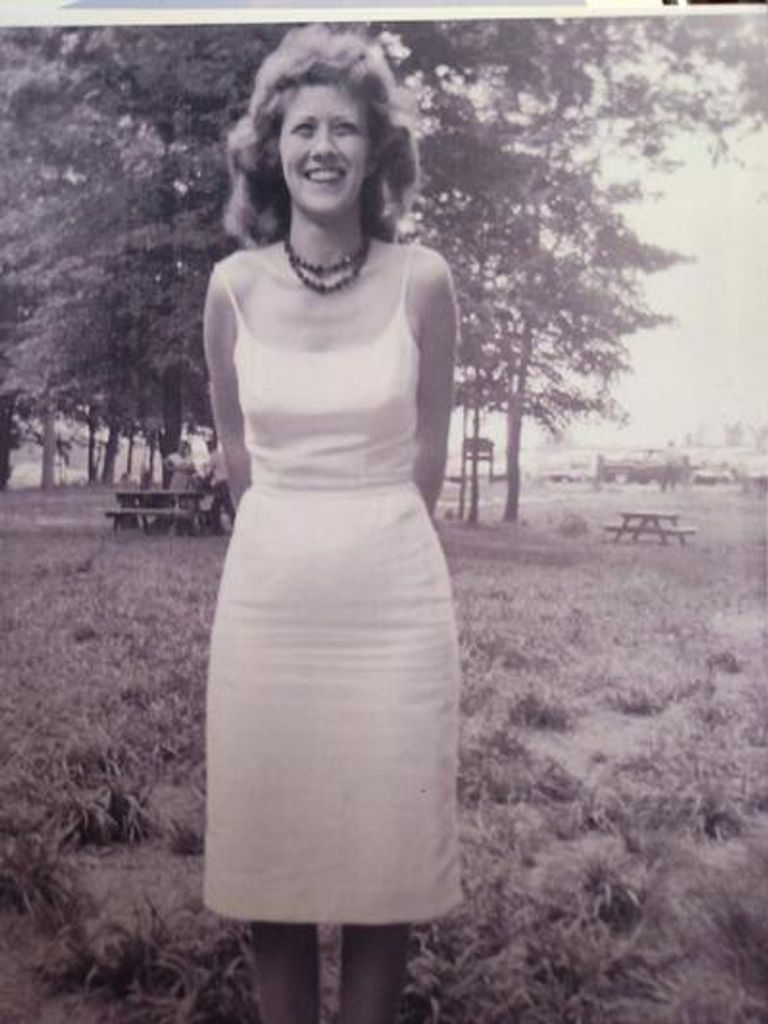 Velva Juanita Van Horn