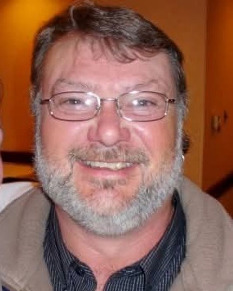 Earl Hofer Profile Photo