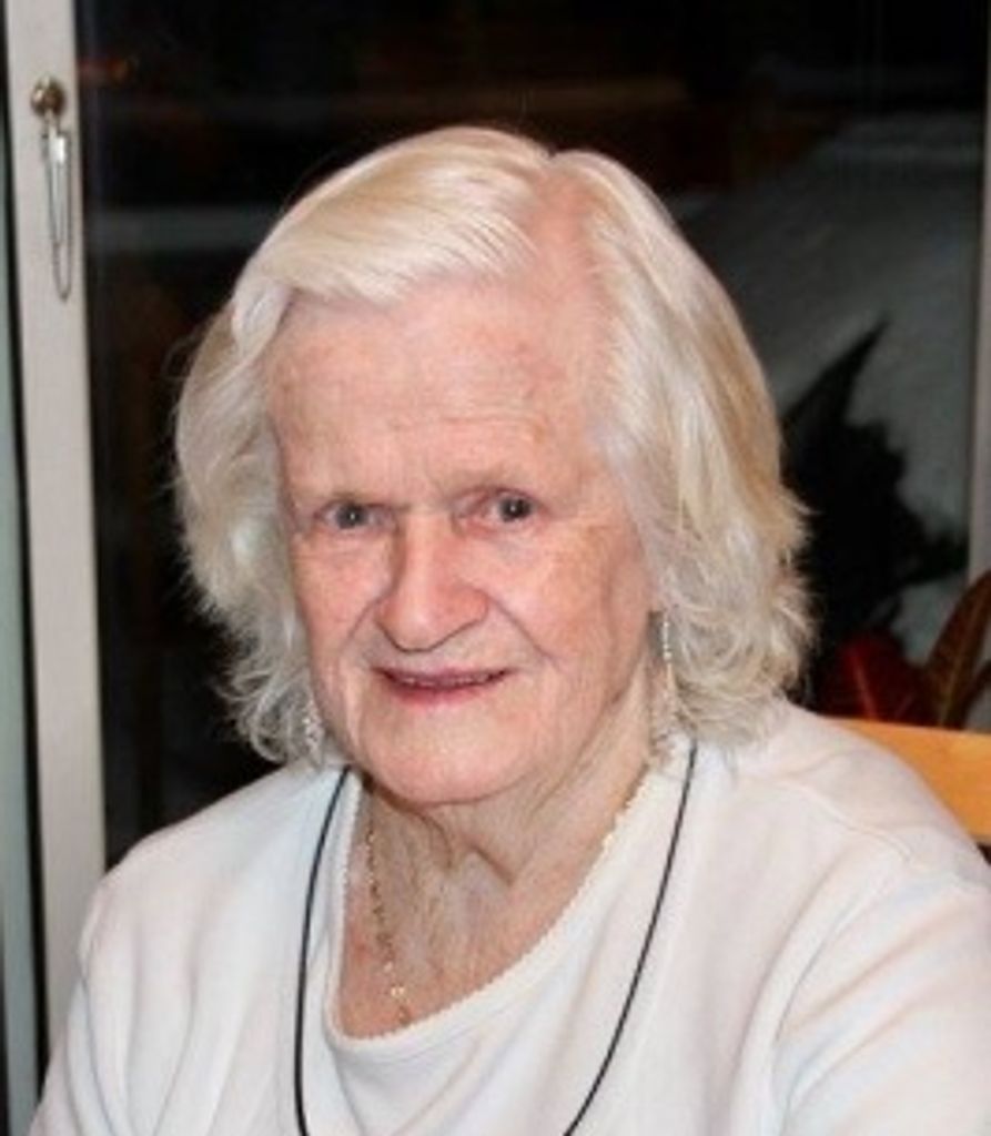 Mary Routledge Profile Photo