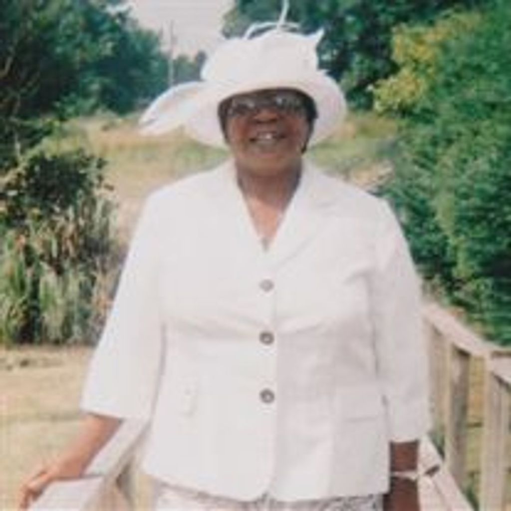 Helen Nance Crumpler