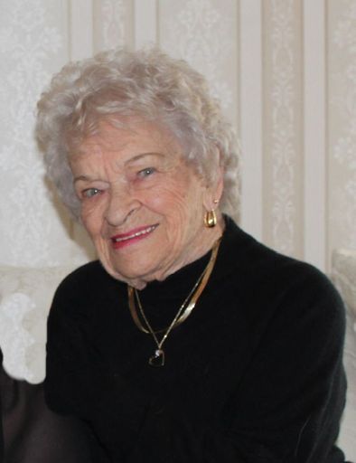 Elizabeth Lucy Story Profile Photo