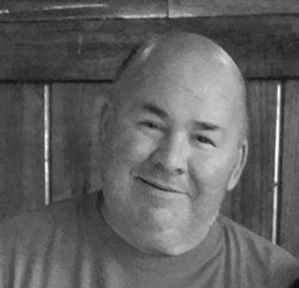 Robert D Burroughs