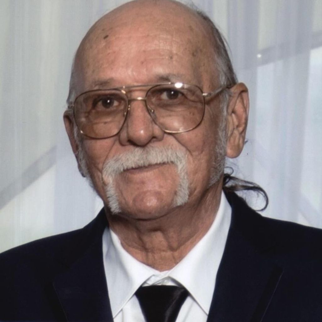 Alejandro Vicente Carrillo