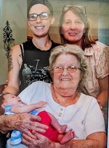 Shirley Ann Lyons photo gallery thumbnail 22 of 78
