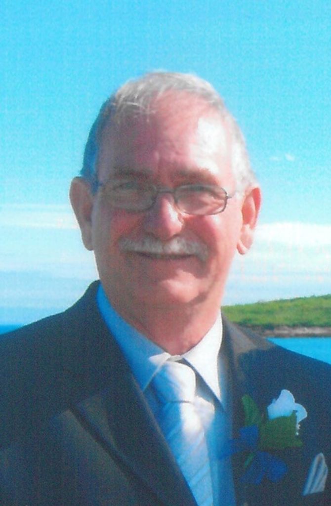 Garfield Lomond Profile Photo