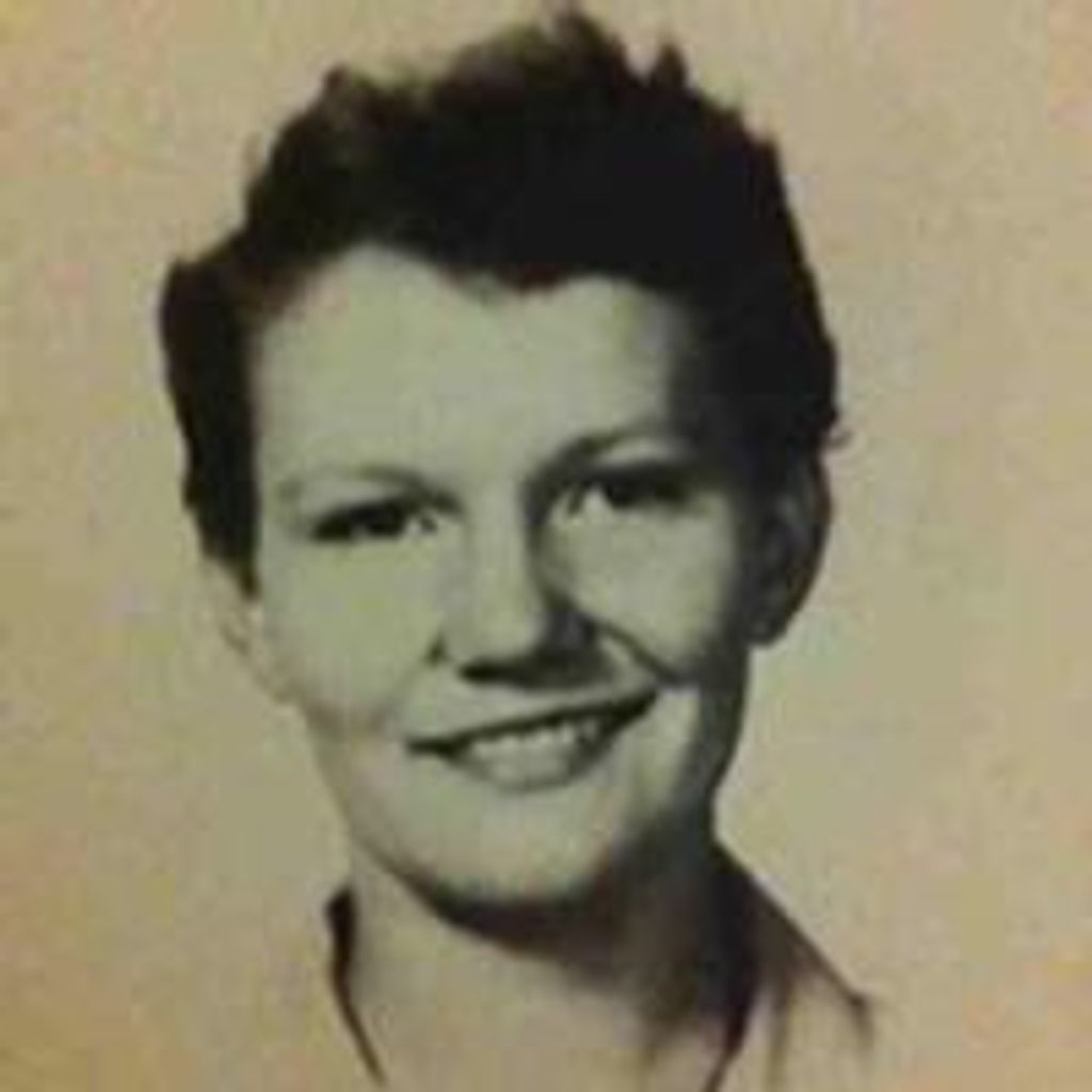 Glenna  Lou Eisenbach