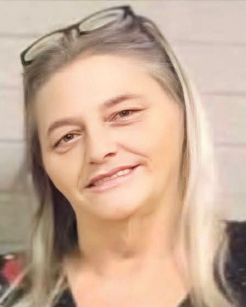 Laura Kluesner Profile Photo