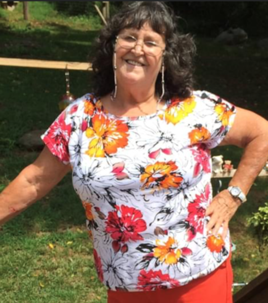 Betty Lou Morris Roach