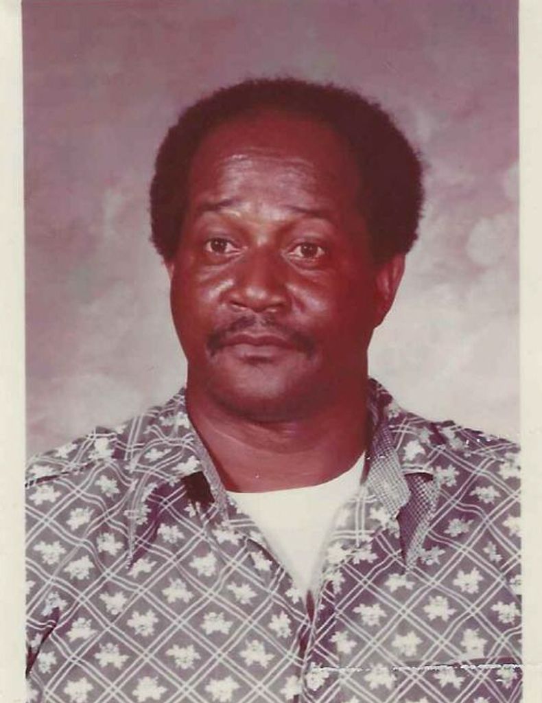 Joseph Edward Carr Profile Photo