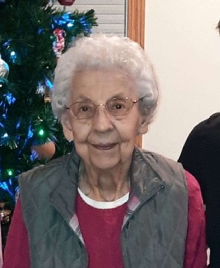 Irene Poellet Profile Photo