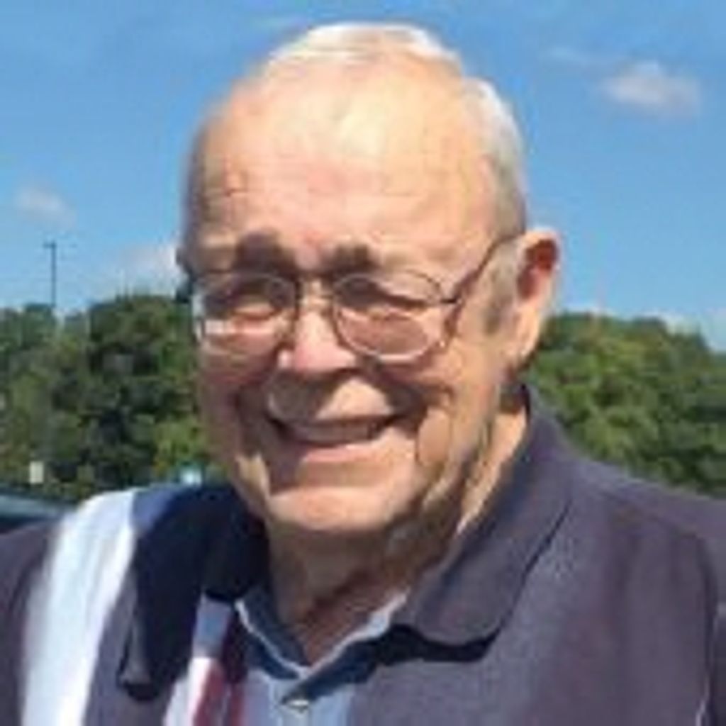 Robert "Woody" Wood