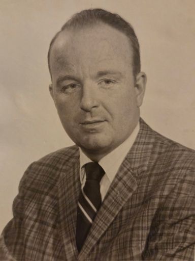 Richard Howard's obituary image