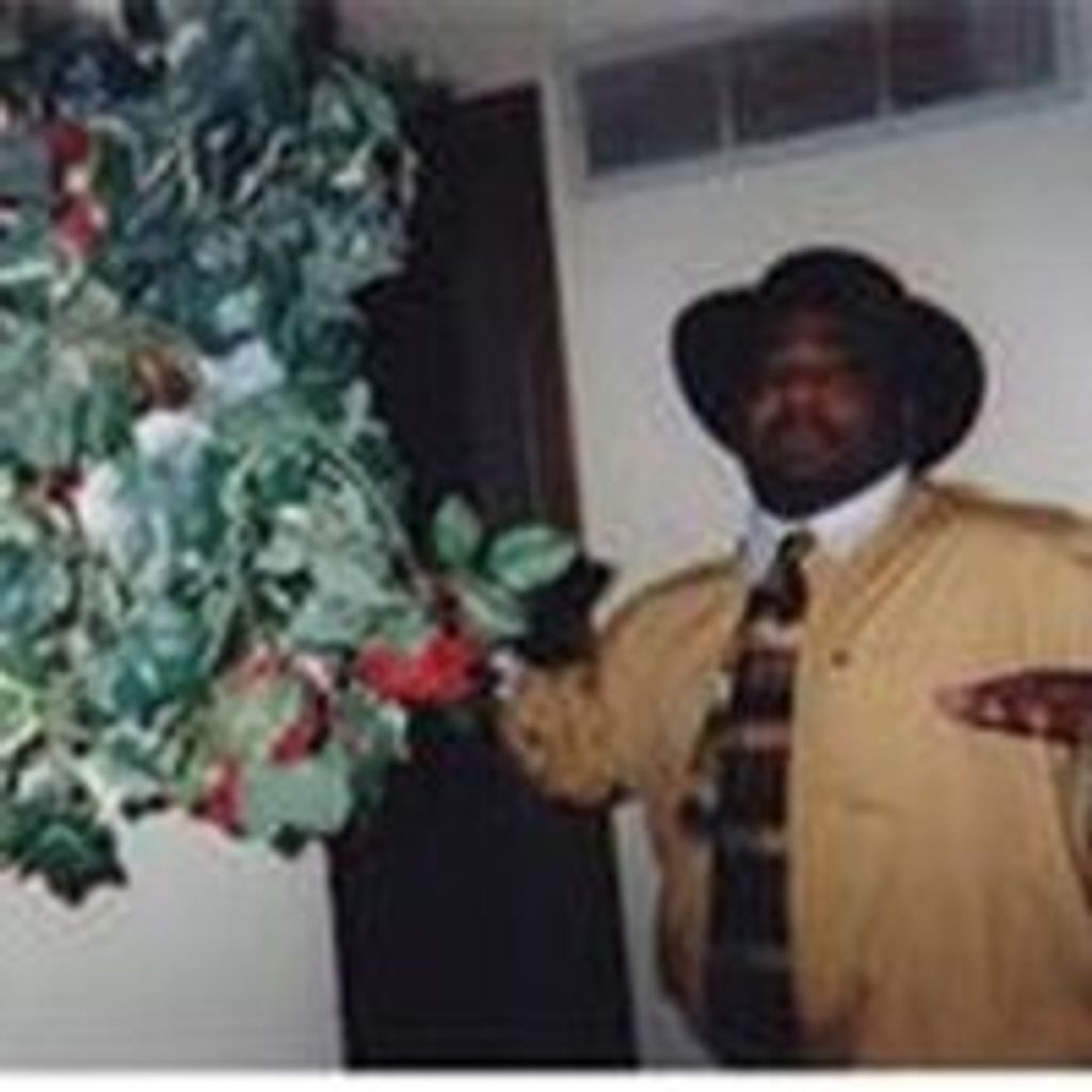 Karibu Jim Crudup