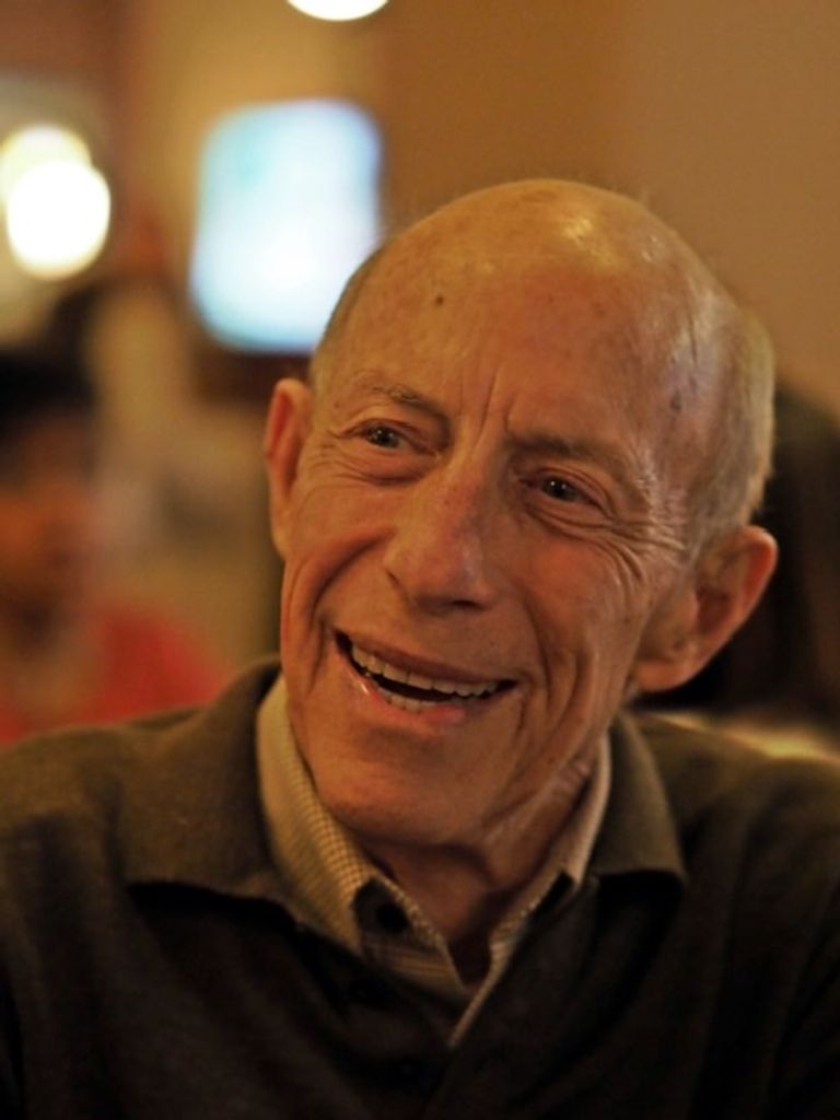 Dr. Warren G. Karesh