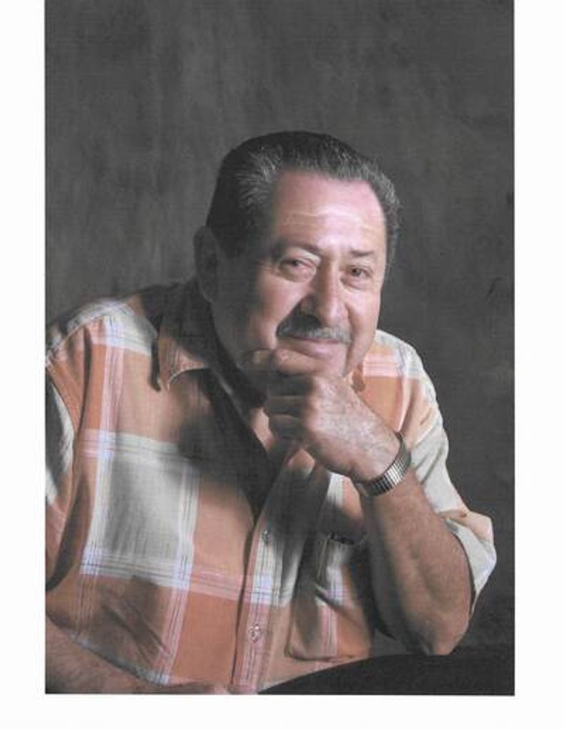 Ismael Flores