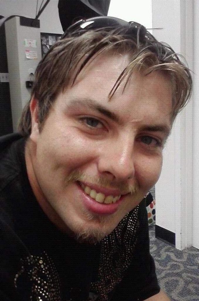 Robert William Almonzo Mcleod Profile Photo