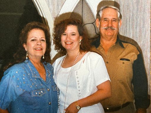 Joe Dell Newman photo gallery thumbnail 25 of 89