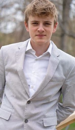 Szymon Piekut photo gallery thumbnail 3 of 47