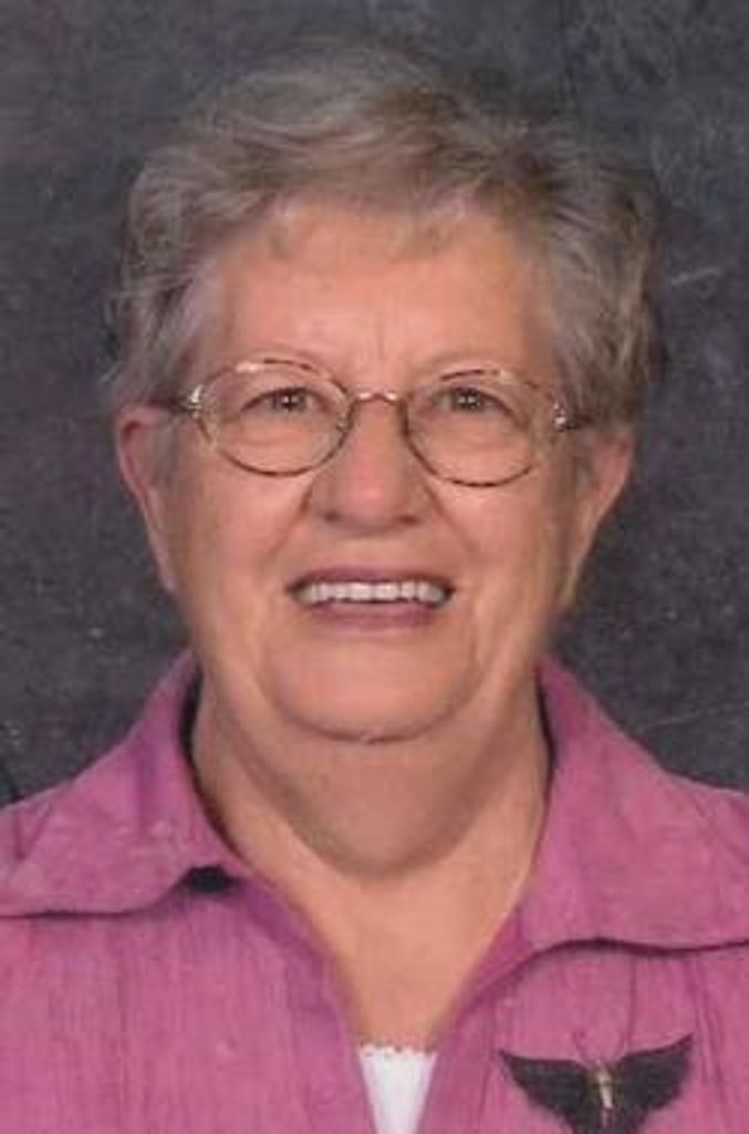 Shirley Lee Moore Profile Photo