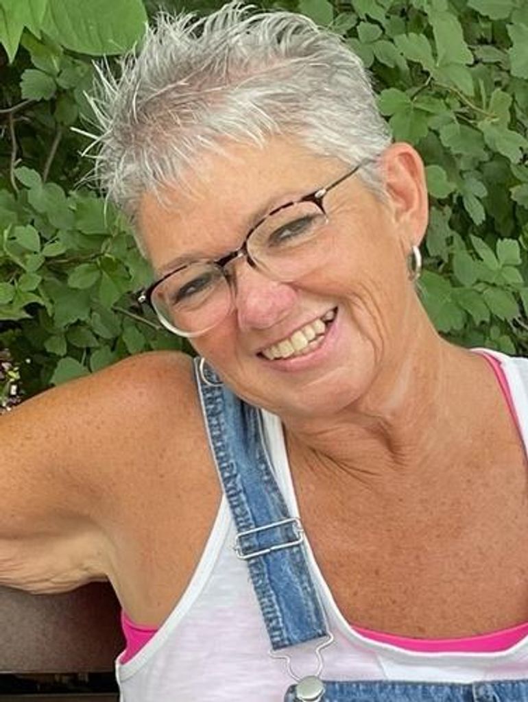 Jane Ann Freitag Profile Photo