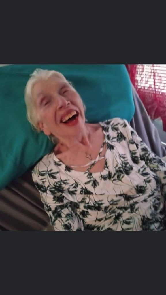 Linda Lou Jones Profile Photo