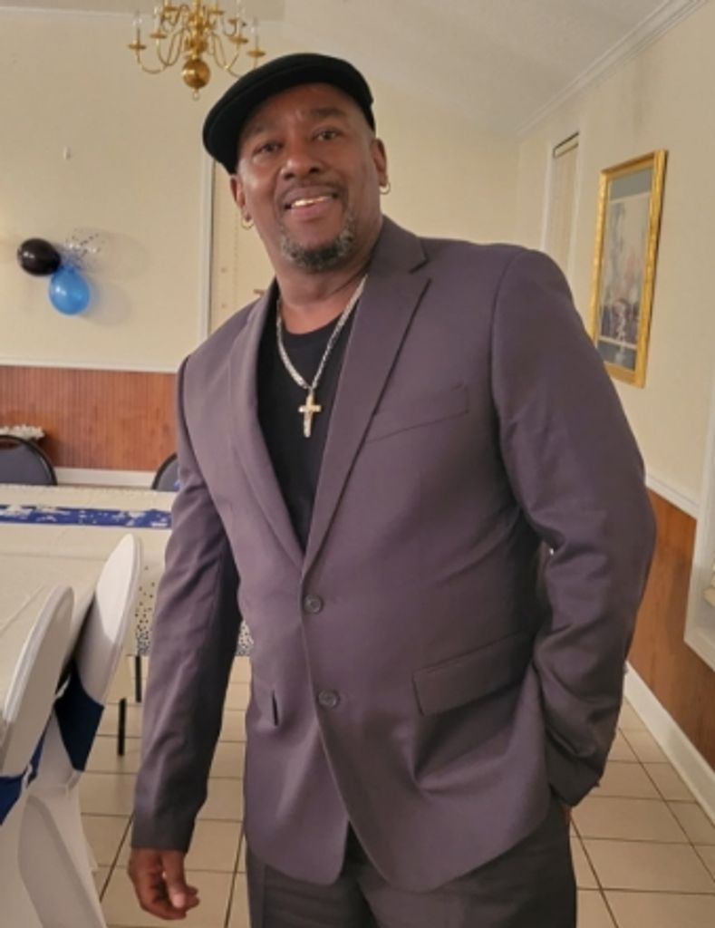 Carl  Robert James Profile Photo