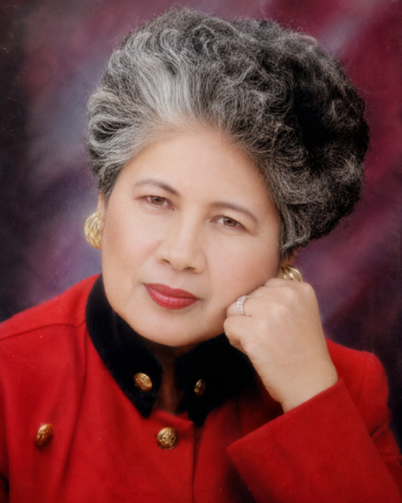 Lupe Casanova