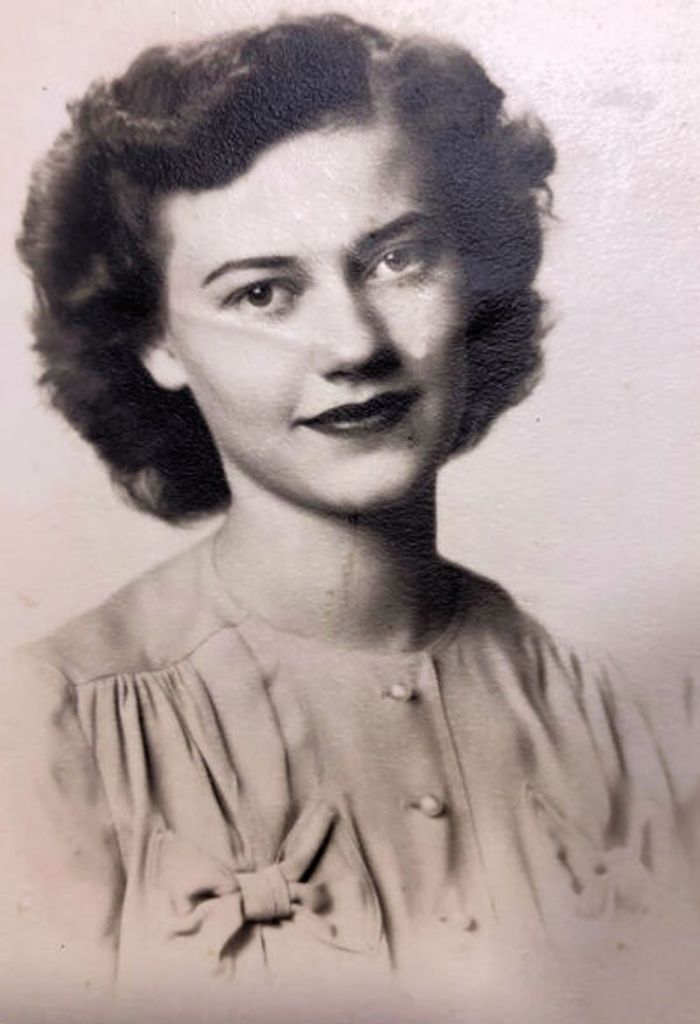 Elaine Butterfield Profile Photo