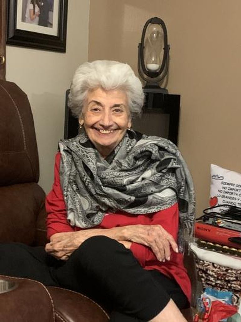 Regina S Ruizcalderon Profile Photo