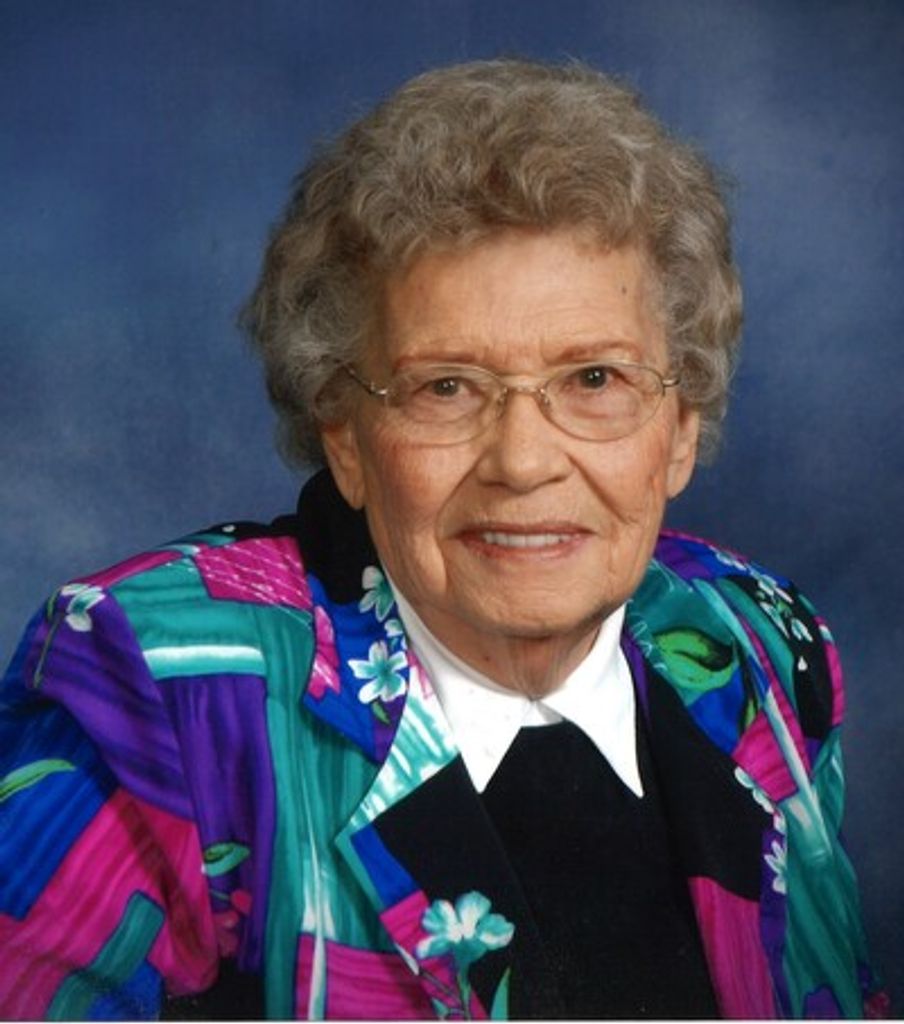 Evelyn T Youngers Profile Photo