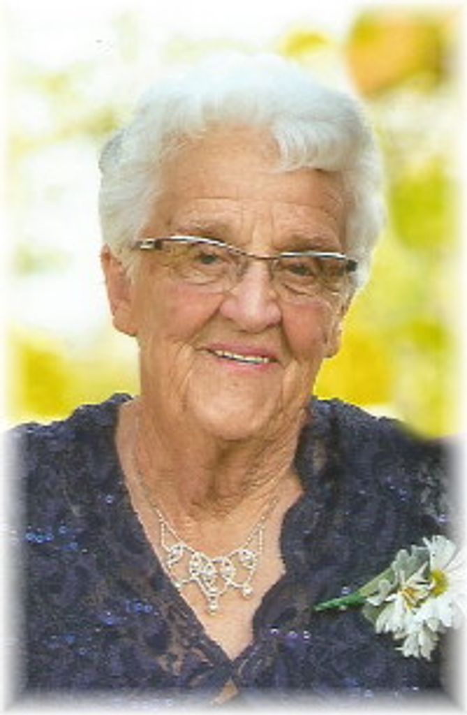 Audrey Ilchyna (Nee Claydon)