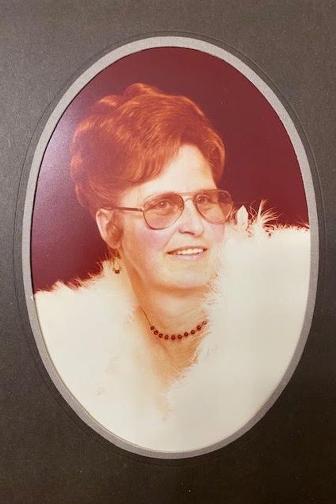 Evelyn Ruth Messall Profile Photo