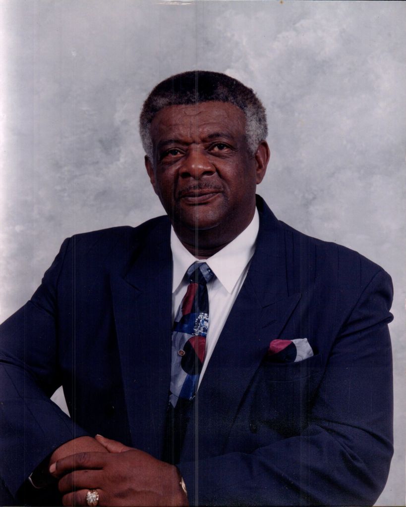 Robert L Hardy