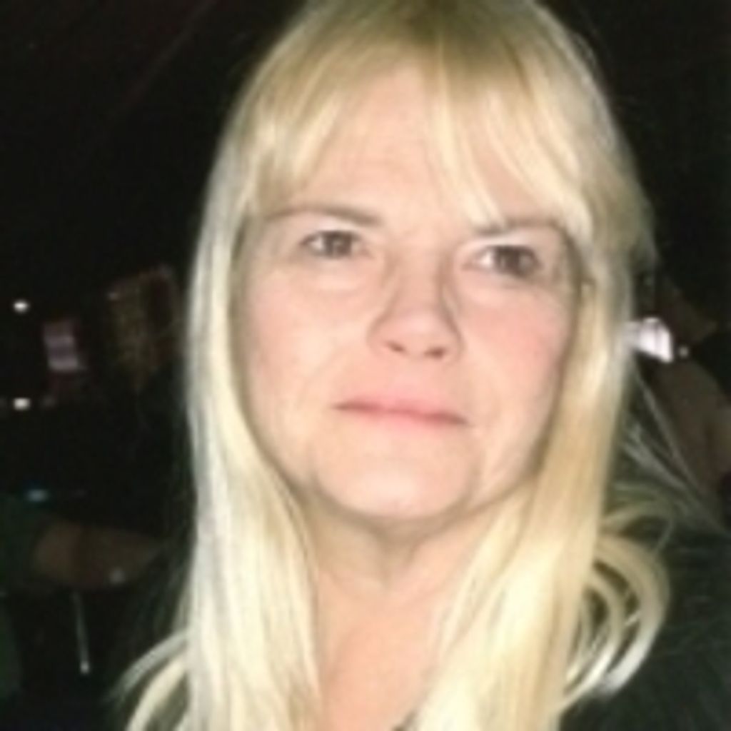 April Lynn Olszewski