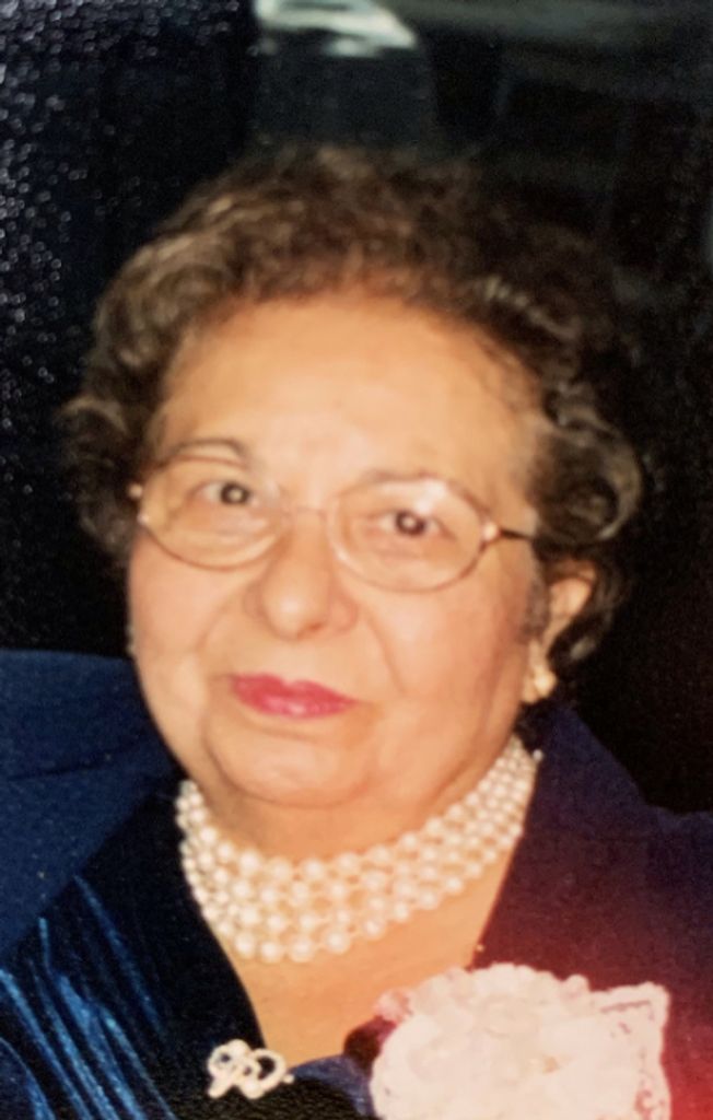 Laura Giano Profile Photo