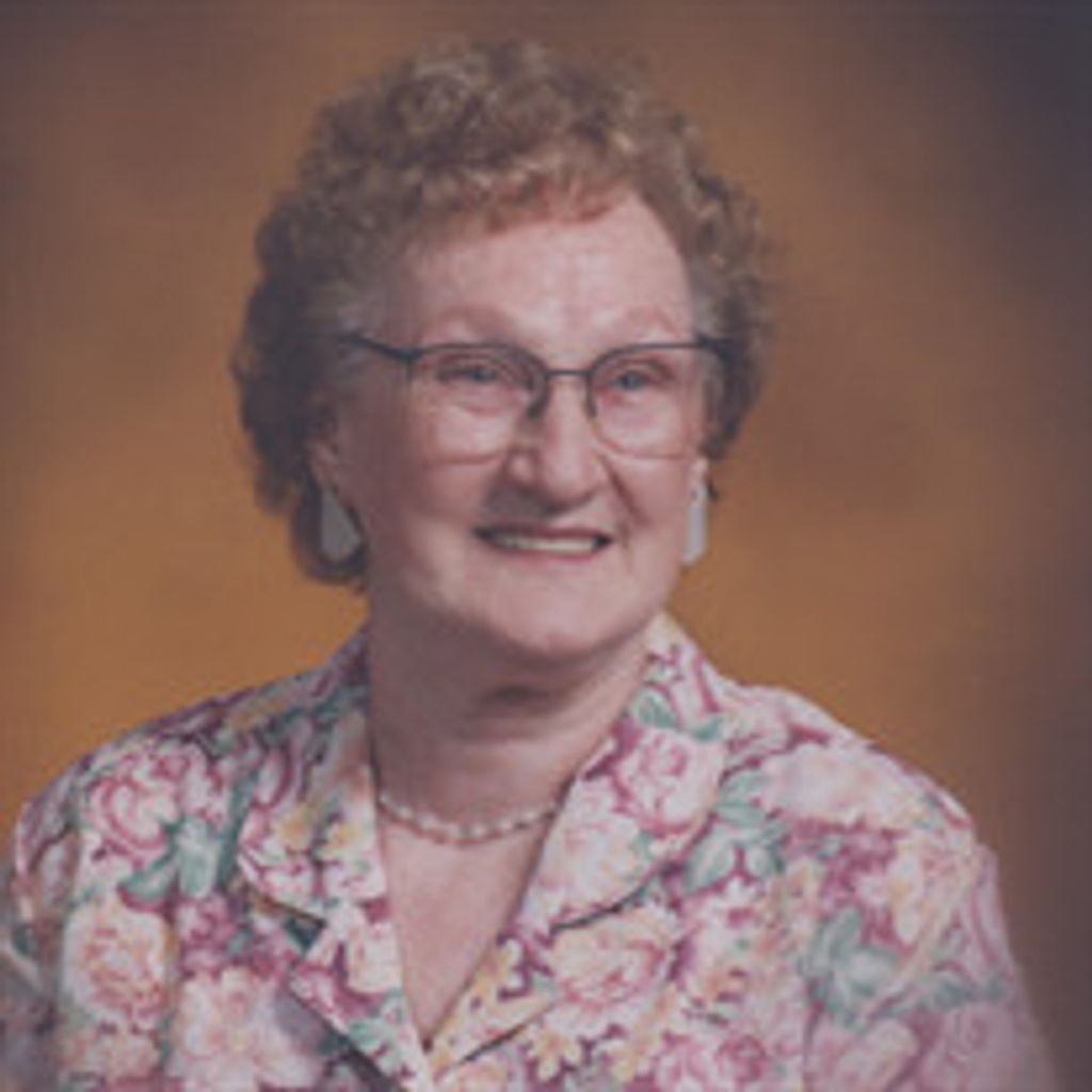 Lorraina Louise Schwartz Profile Photo