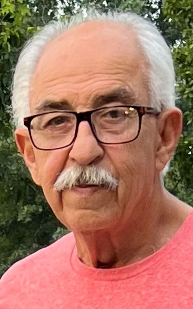 Dennis Godoy Profile Photo