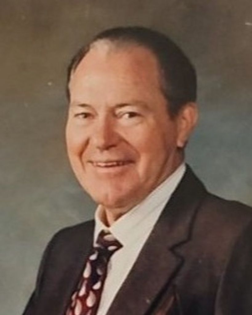 Larry T Pearce