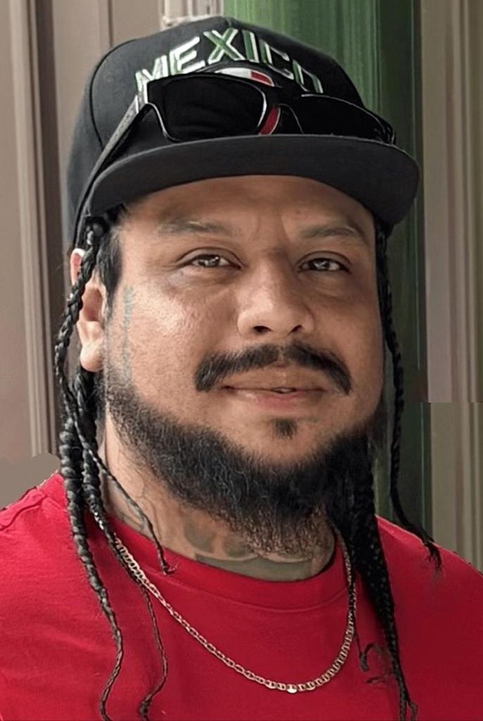 Victor Dominguez Profile Photo