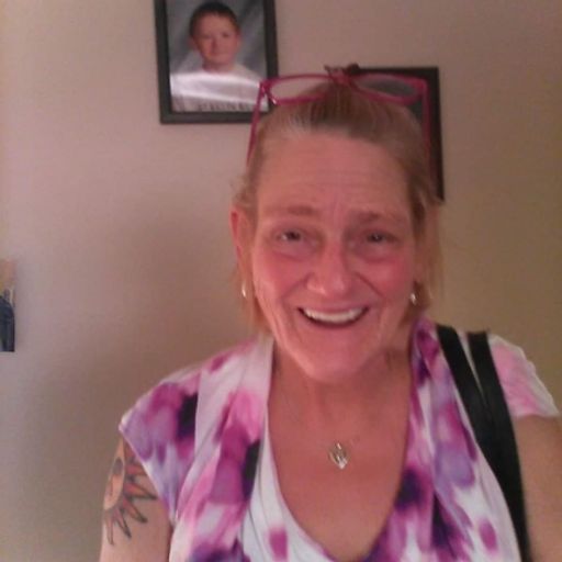 Julie Anne Gilliam photo gallery thumbnail 6 of 12