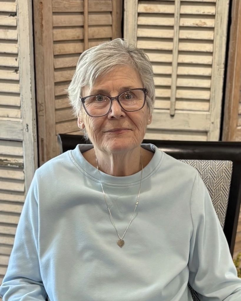 Sandra Dee Custer Profile Photo