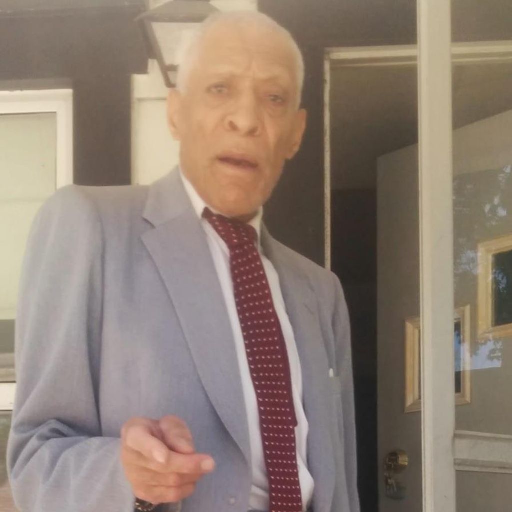Vincent Herbert Lloyd Mcfarlane Sr Profile Photo