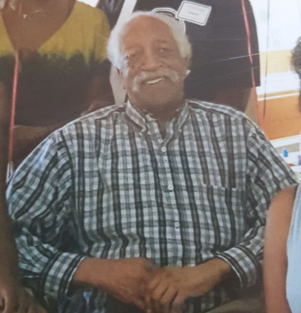 Lawrence Mintz Jr. Profile Photo