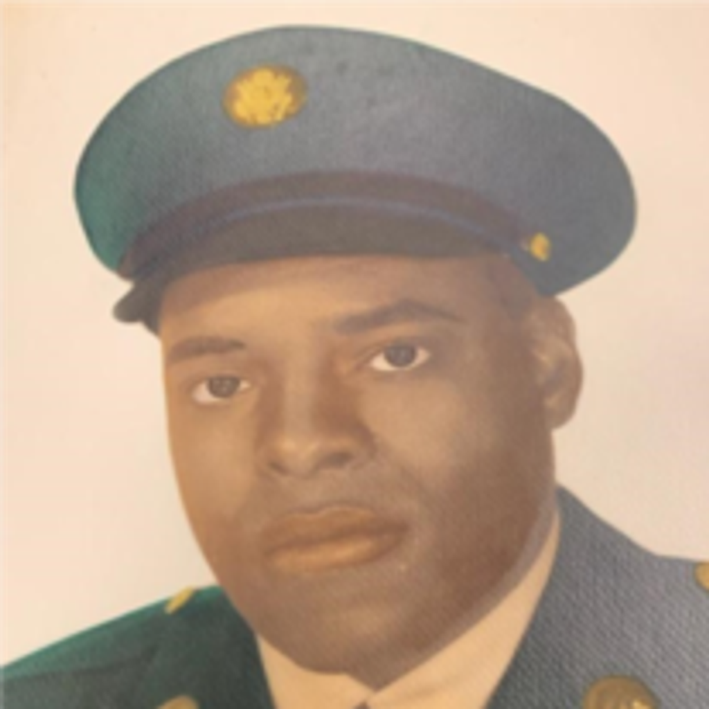 Ellis "Bread" Davis