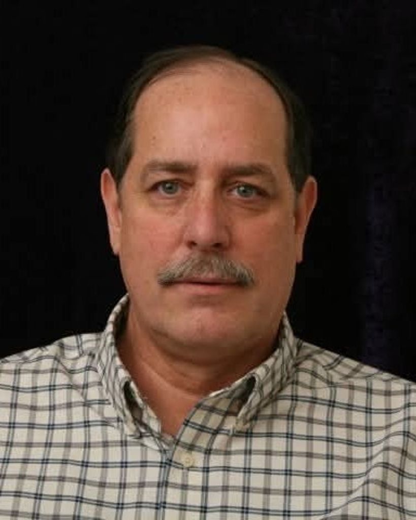 Joseph Schmidt Profile Photo