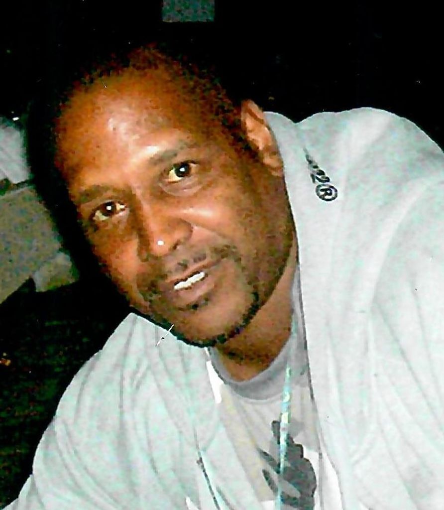 Raymond Murphy Trent, Jr. Profile Photo