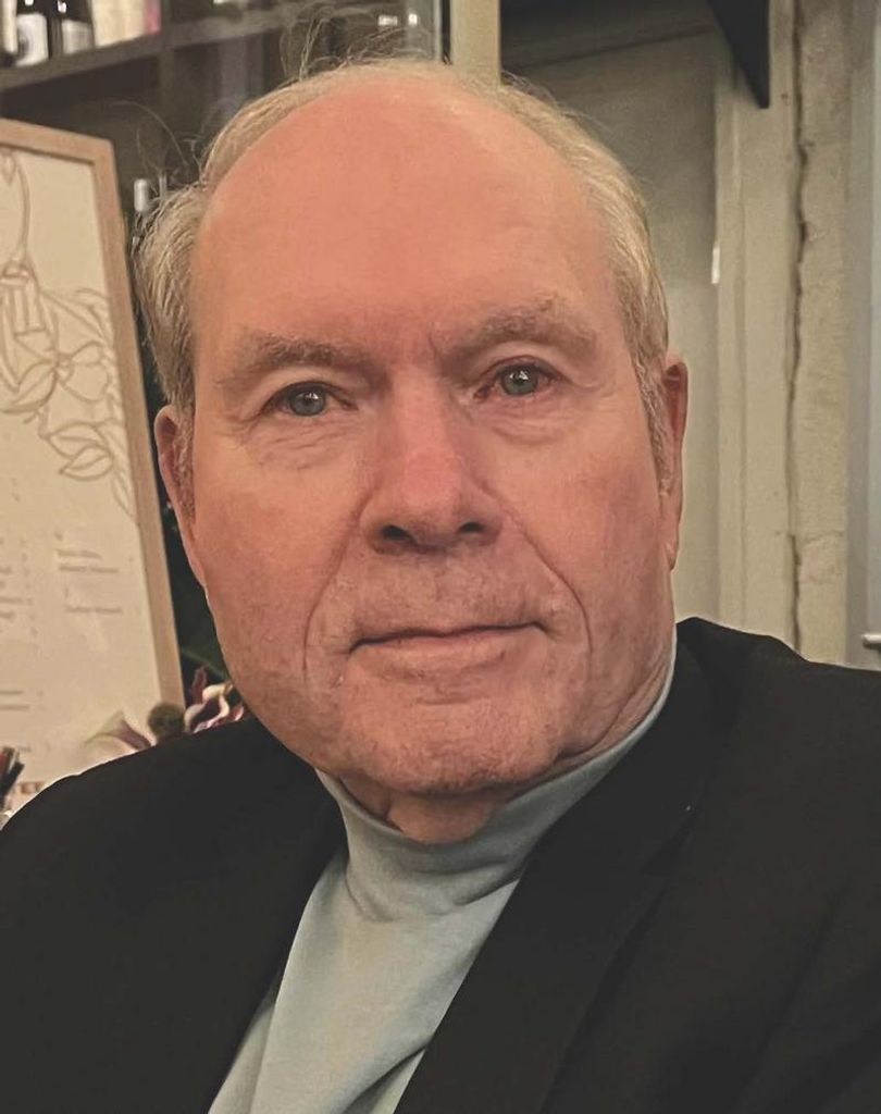 Dennis Martin Douglas Profile Photo