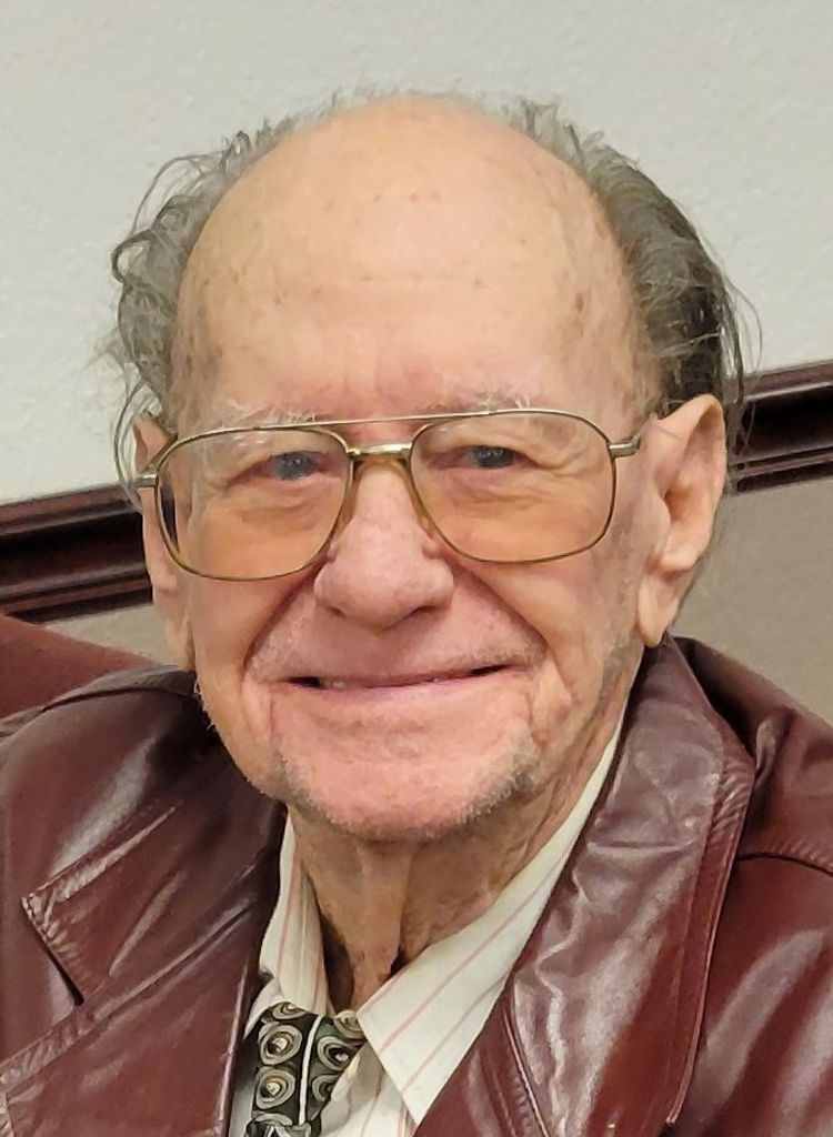 Everett Hayes